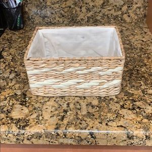 Small basket